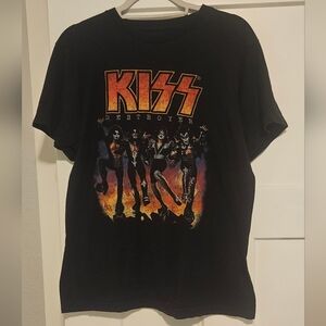 Kiss Black Graphic Tee - Short Sleeve
